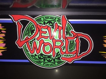Mueble de la recreativa  Devil's World Super Video - SEGA Sonic