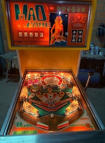 Mueble del pinball  Mad Game - Vaprel