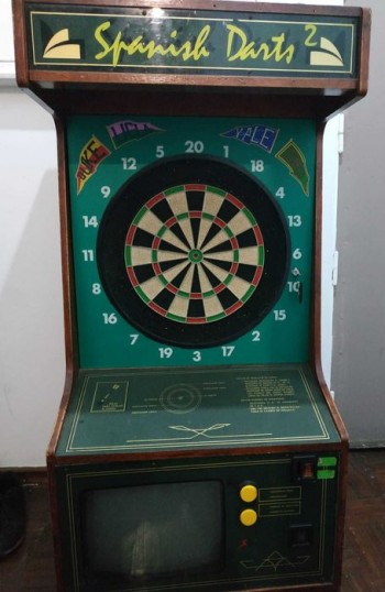 spanish-darts-2-e9531.jpg