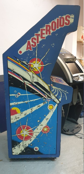 Mueble de la recreativa  Asteroids - SEGA Sonic