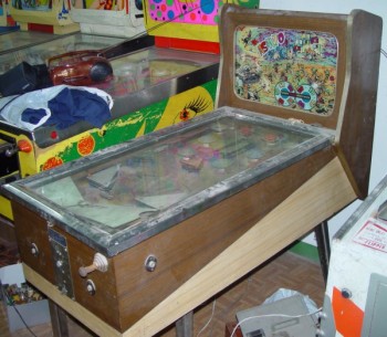 Mueble del pinball  Asalto - Masay