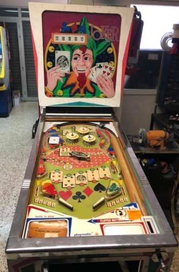Mueble del pinball  Joker - Playmatic