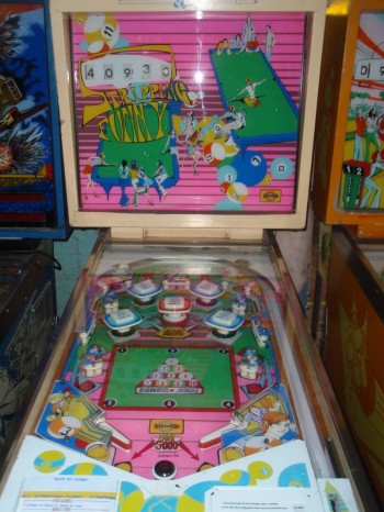 Mueble del pinball  Stripping Funny - Inder