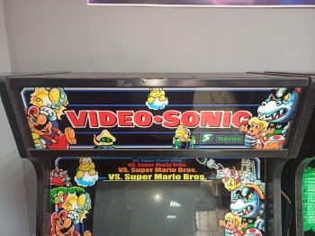 Mueble de la recreativa  Vs Super Mario Bros Video Sonic - SEGA Sonic