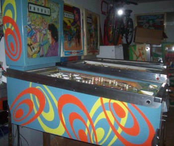 Mueble del pinball  Festival Pop - Marsa