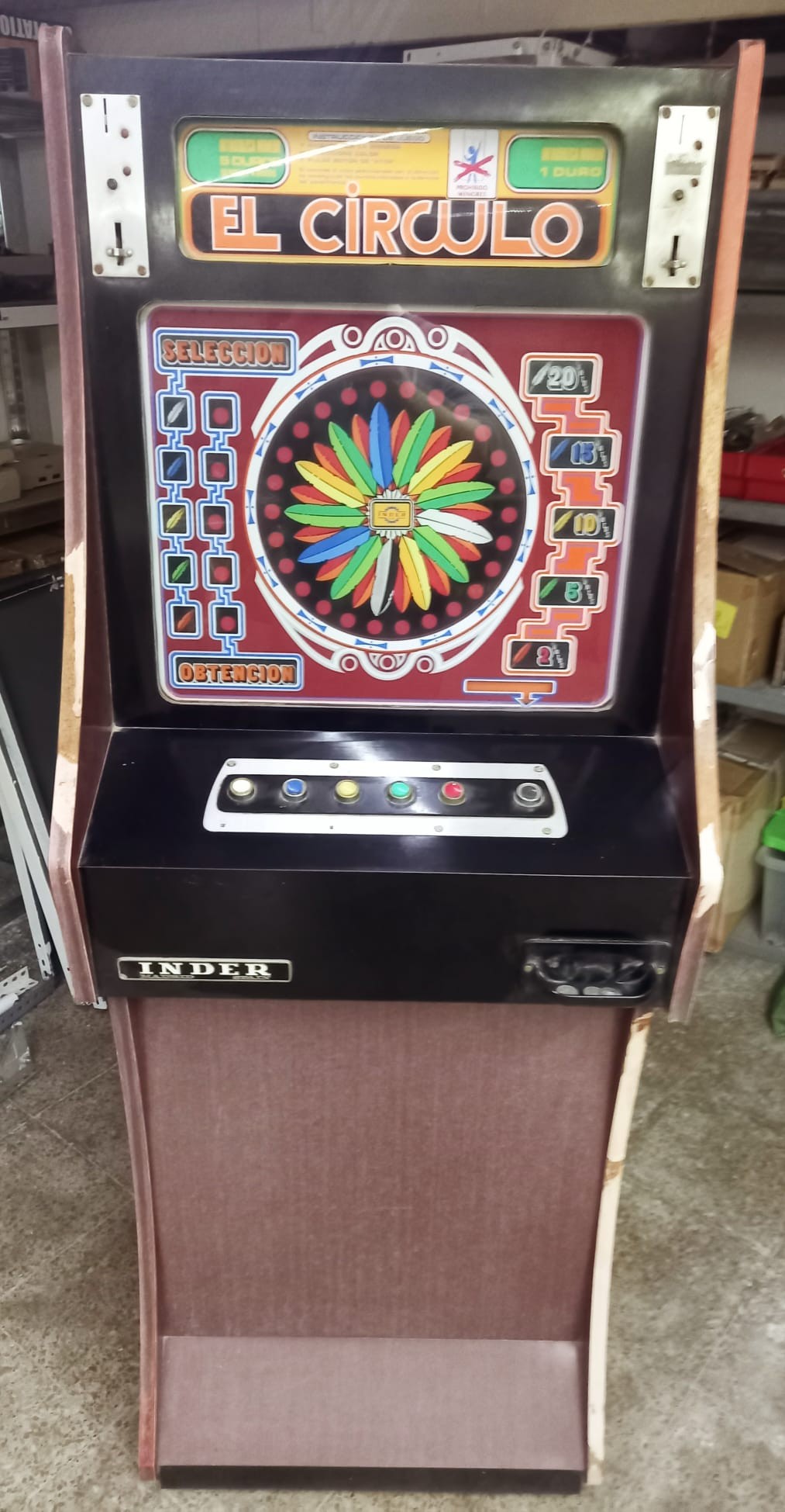 Máquina recreativa El Circulo, Inder. Foto: Jordigahan (Retrojapan.net).