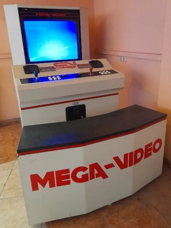 Mueble de la recreativa  Mega-Video - Comavi