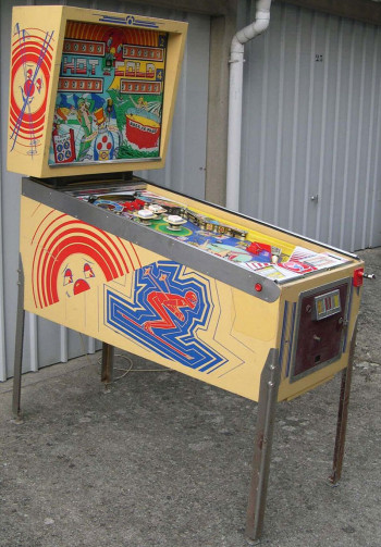 Mueble del pinball  Hot and Cold (4EM) - Inder
