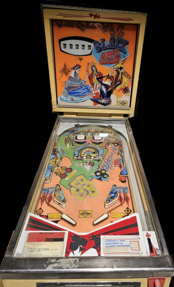 Mueble del pinball  Black and Reed - Inder