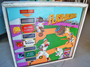 flash-baseball-b22099.jpg