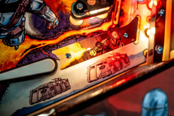 Mueble del pinball  The Mandalorian (Pro) - Cocamatic