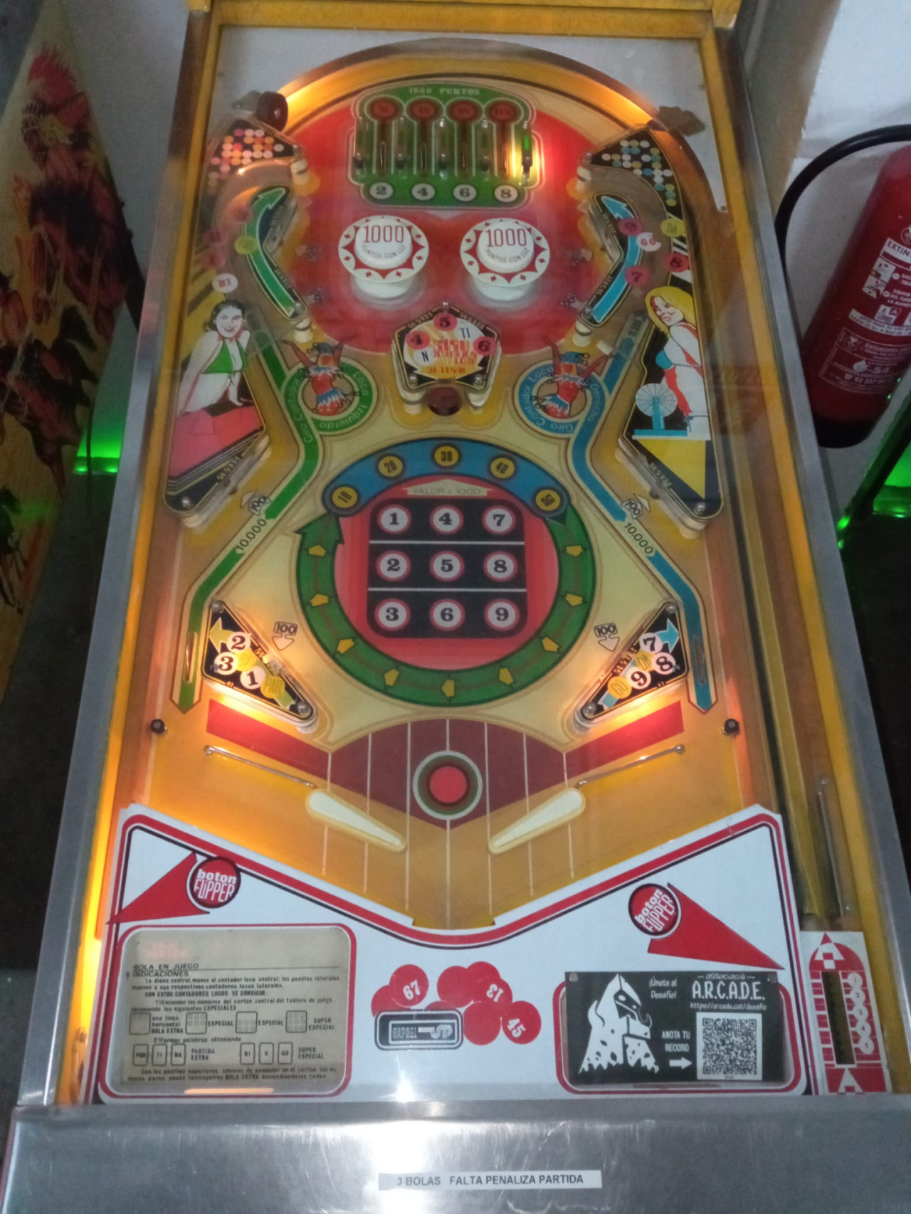 Tablero del pinball Bingo de la empresa Vaprel. Imagen: associació A.R.C.A.D.E.