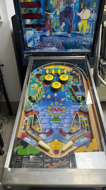 Mueble del pinball  Break - Videodens