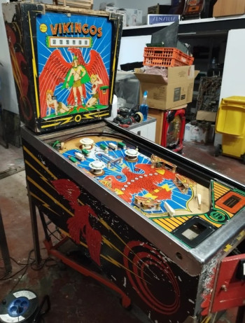 Mueble del pinball  Vikingos - Centromatic SA