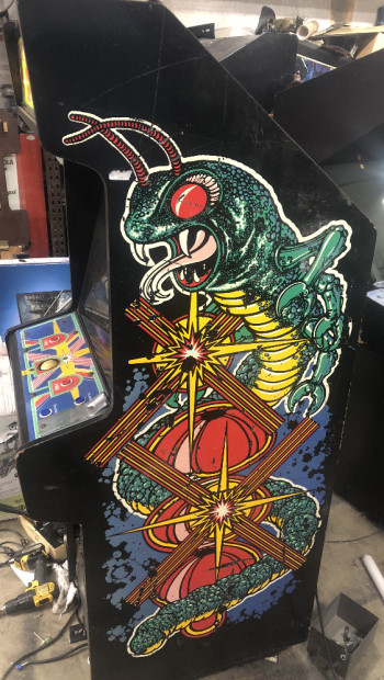 Mueble de la recreativa  Centipede - SEGA Sonic