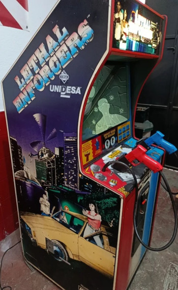 Mueble de la recreativa  Lethal Enforcers - Unidesa CIRSA