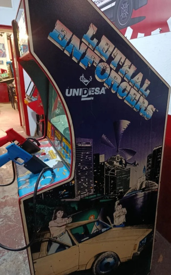 Mueble de la recreativa  Lethal Enforcers - Unidesa CIRSA