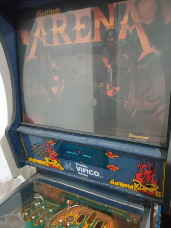 Mueble del pinball  Arena - Vifico SA