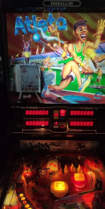 Mueble del pinball  Atleta - Inder