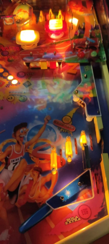 Mueble del pinball  Atleta - Inder