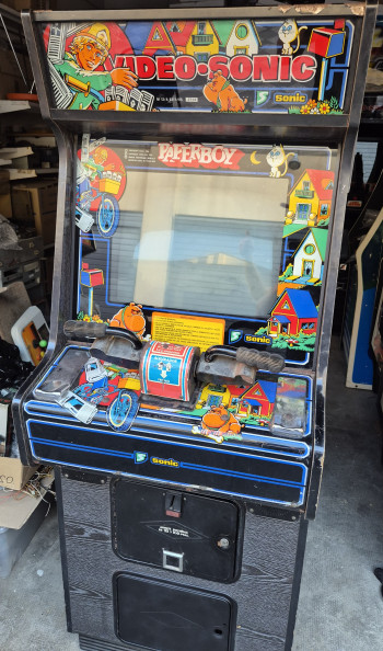 Mueble de la recreativa  Paperboy Video Sonic - SEGA Sonic